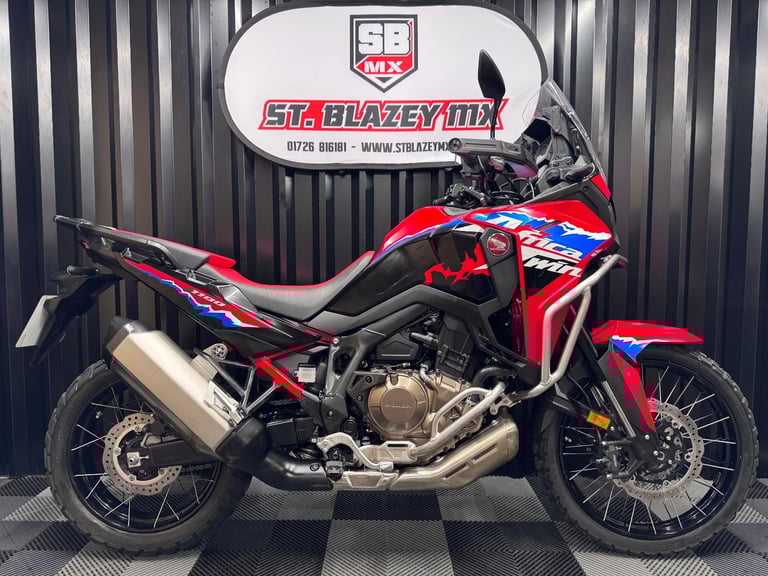2024 HONDA CRF1100 AFRICA TWIN - MANUAL - ELECTRONIC SUSPENSION - 1976 MILES