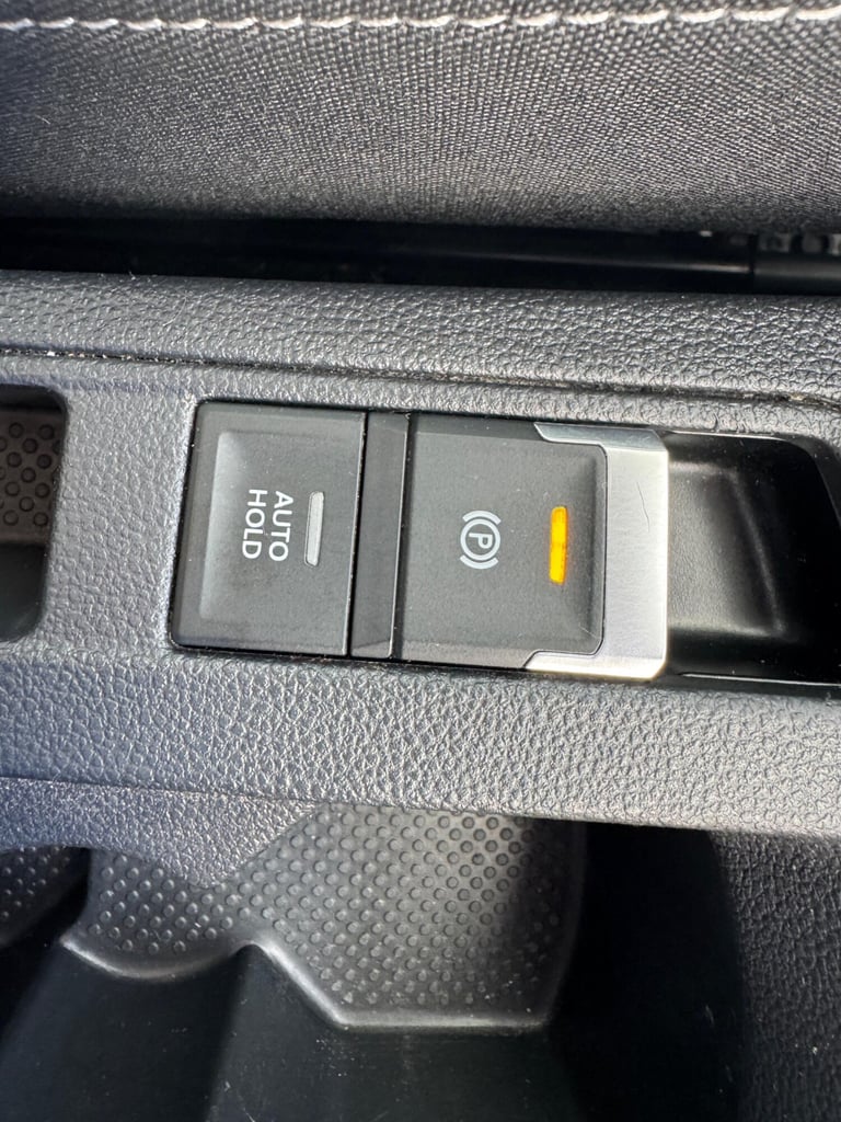 2018 Volkswagen T-Roc 1.5 TSI EVO SEL Euro 6 (s/s) 5dr HATCHBACK Petrol Manual