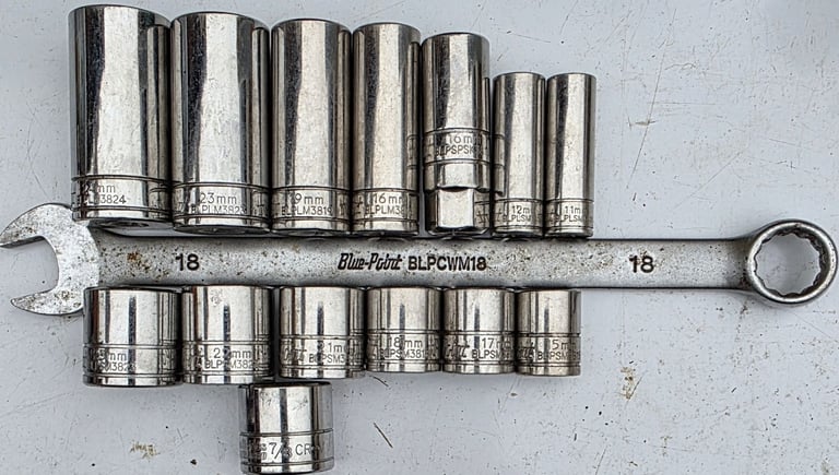 image for BLUE POINT sockets and a spanner. CHEAP. Read description please.