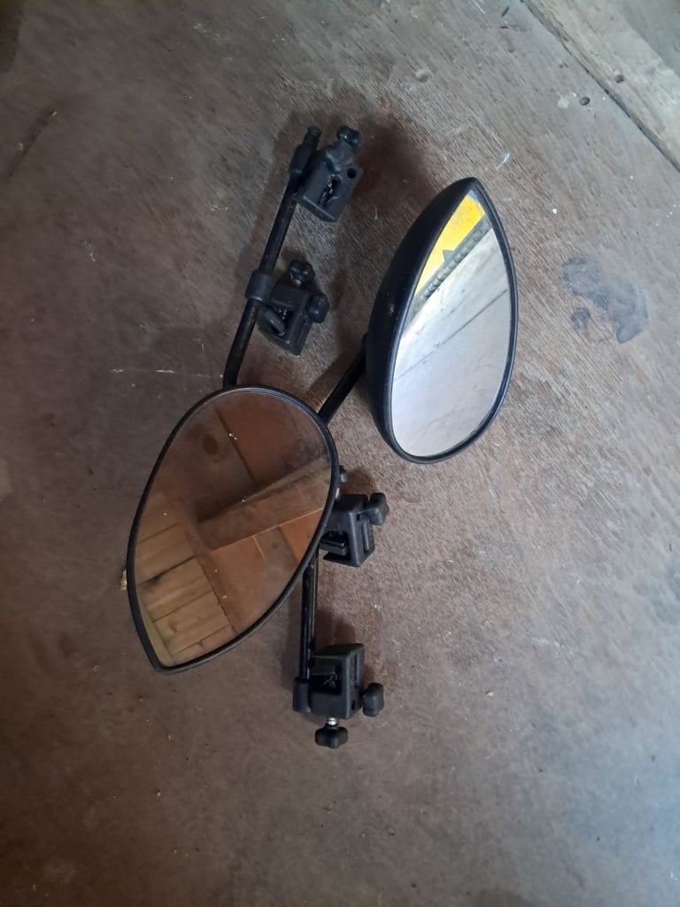Wing mirrors for towing caravan 