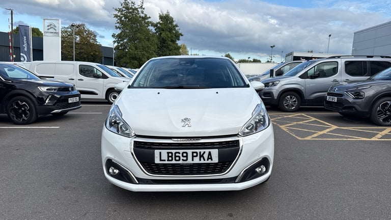2019 Peugeot 208 1.2 PureTech Tech Edition Hatchback 5dr Petrol Manual Euro 6 (s/s) (82 ps) Hatch...