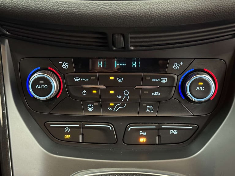 2019 Ford Kuga 1.5 TDCi EcoBlue ST-Line Edition SUV 5dr Diesel Manual Euro 6 (s/s) (120 ps SUV Di...
