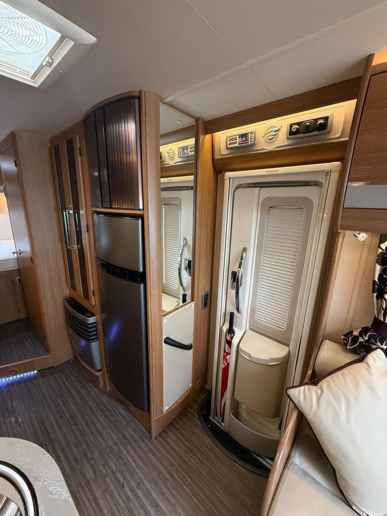 AUTOMATIC FIAT AUTO TRAIL FRONTIER CH-TA - 6 BERTH MOTORHOME