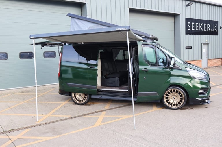 2022 Ford Transit Custom 2022 320 NUGGET Auto  ST styling 4 berth 185 BHP END KITCHEN FACTORY NUG...