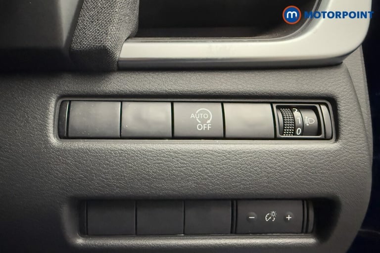 2024 Nissan Qashqai 1.3 DiG-T MH Acenta Premium 5dr SUV Petrol Manual