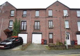 Two Bed Town House To Let in Barrow In Furness