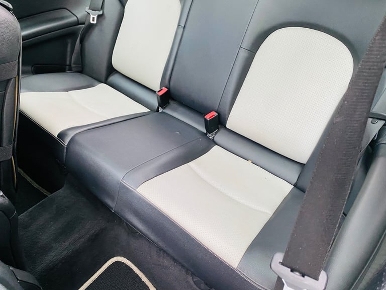 2006 Mercedes-Benz C-Class C200K SE 3dr Auto COUPE Petrol Automatic