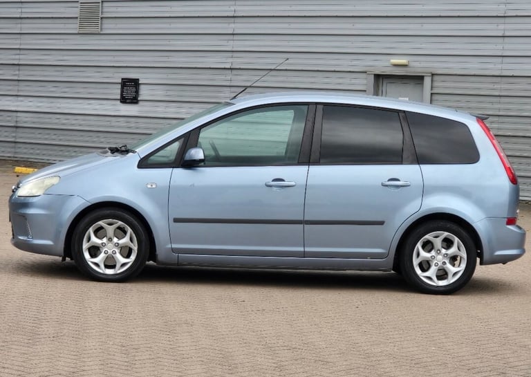 FORD C-MAX PETROL AUTOMATIC IN CLEAN CONDITION. 1 YEAR MOT. SERVICE HISTORY 
