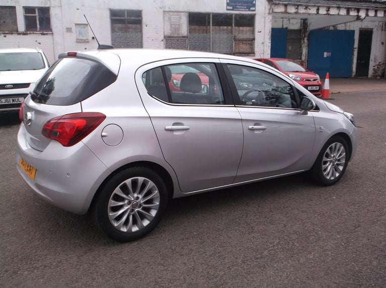2017 Vauxhall Corsa 1.4 ecoFLEX SE 5dr HATCHBACK Petrol Manual