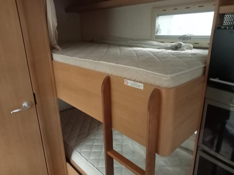 EUROMOBIL 6/7 BERTH 08 PLATE 