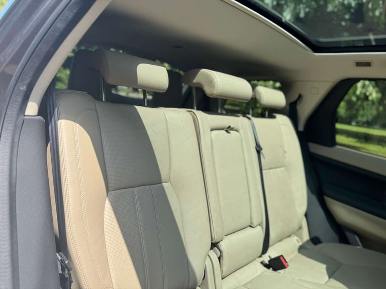 2015 Land Rover Discovery Sport 2.2 Discovery Sport HSE SD4 Auto 4WD 5dr SUV Diesel Automatic