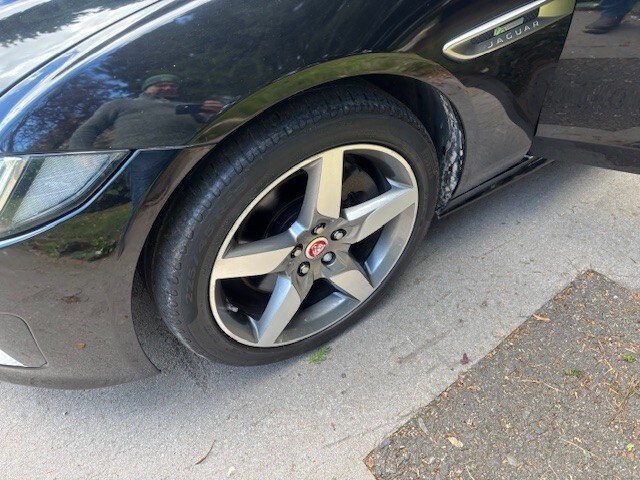 JAGUAR XE 2.0 i R-Sport Black Auto Petrol 2017