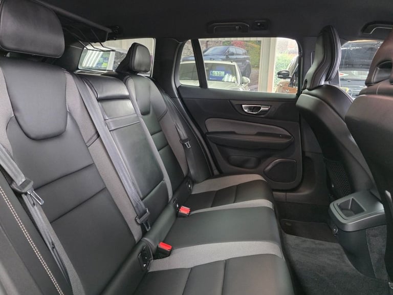 2021 Volvo V60 2.0 B3 MHEV R-Design Estate 5dr Petrol Hybrid Auto Euro 6 (s/s) (163 ps) Estate PE...