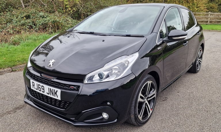 2019 Peugeot 208 1.2 PureTech 110 GT Line 5dr [6 Speed] HATCHBACK Petrol Manual