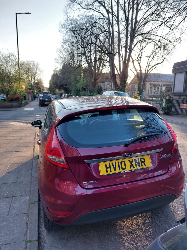 Ford, FIESTA, Hatchback, 2010, Manual, 1242 (cc), 5 doors