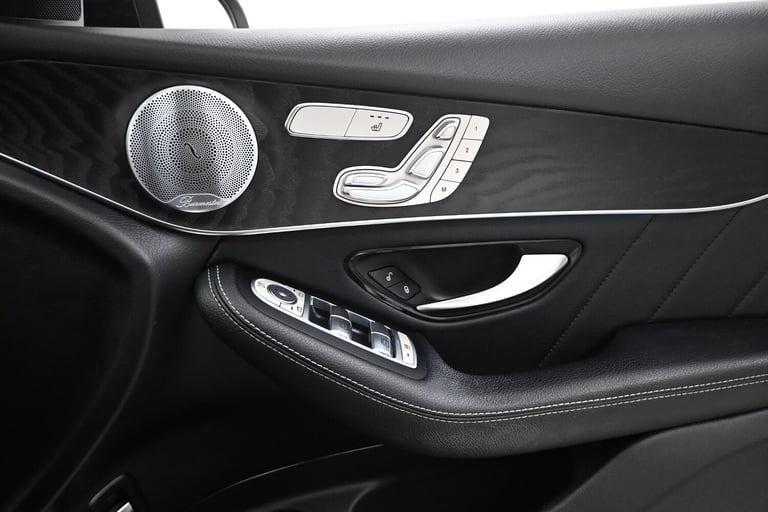  Mercedes-Benz GLC 2.0 GLC250 AMG Night Edition (Premium Plus) G-Tronic+ 4MATIC Euro 6 (s/s) 5 Pe...