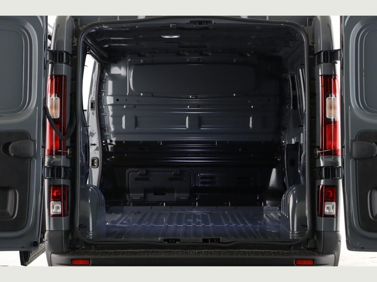 2025 Renault Trafic SL30 Blue dCi 130 Extra [Safety] Van PANEL VAN DIESEL Manual