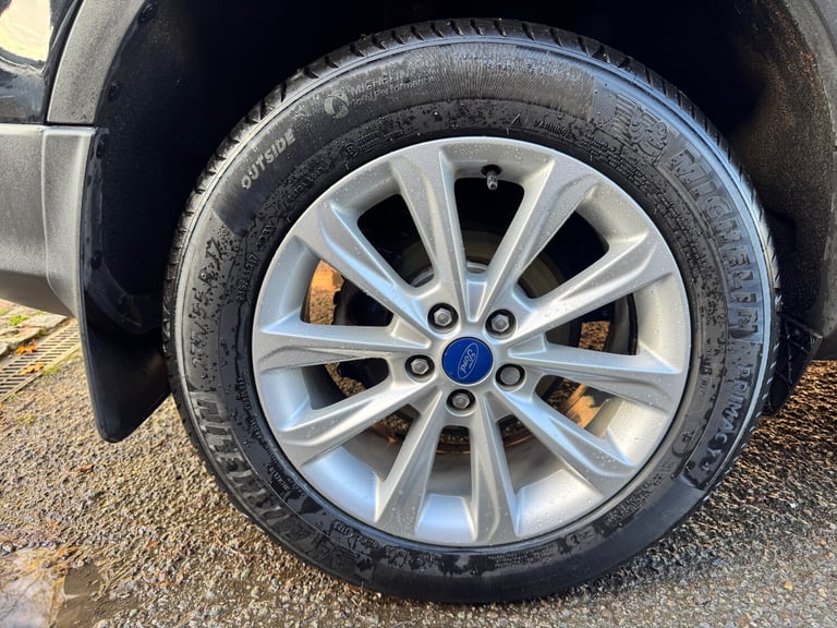 2016 FORD KUGA TITANIUM 1.5 PETROL ECO BOOST SUV MANUAL + 10 FORD SERVICES 