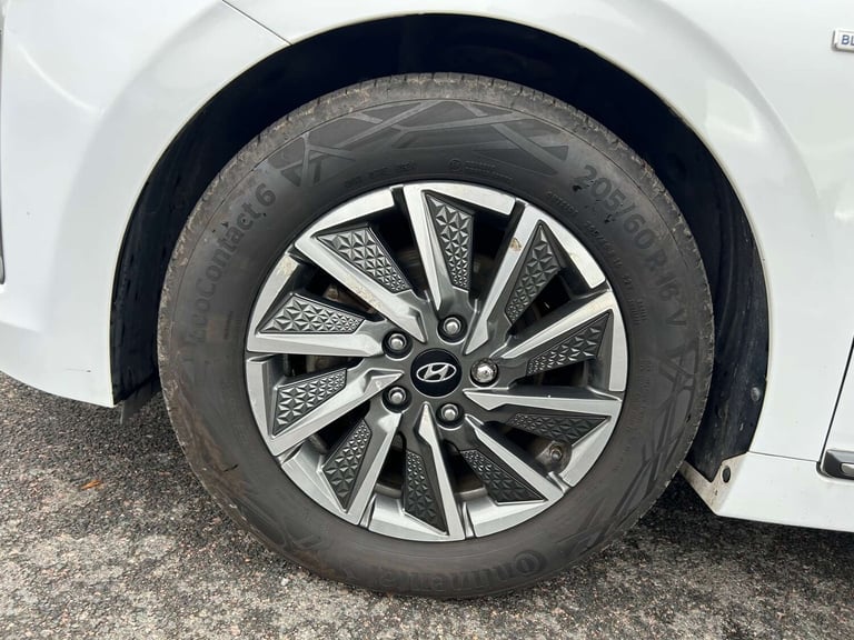 2020 Hyundai IONIQ 100kW Premium 38kWh 5dr Auto HATCHBACK ELECTRIC Automatic