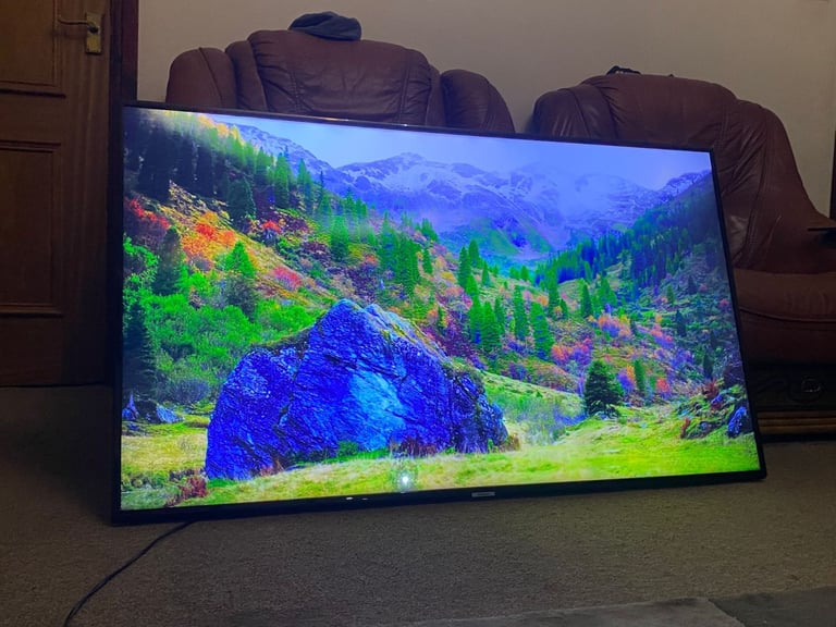 Samsung 55 inch 4 HDR Smart TV