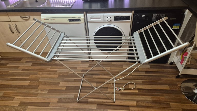 image for Dunelm Heated Laundry Drying Rack