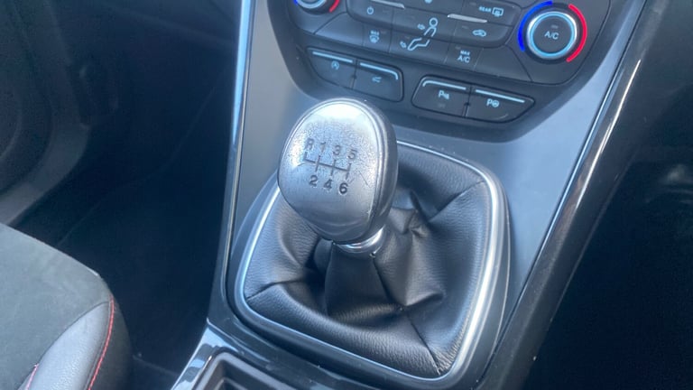 2019 Ford Kuga 1.5 TDCi EcoBlue ST-Line Edition SUV 5dr Diesel Manual Euro 6 (s/s) (120 ps SUV Di...