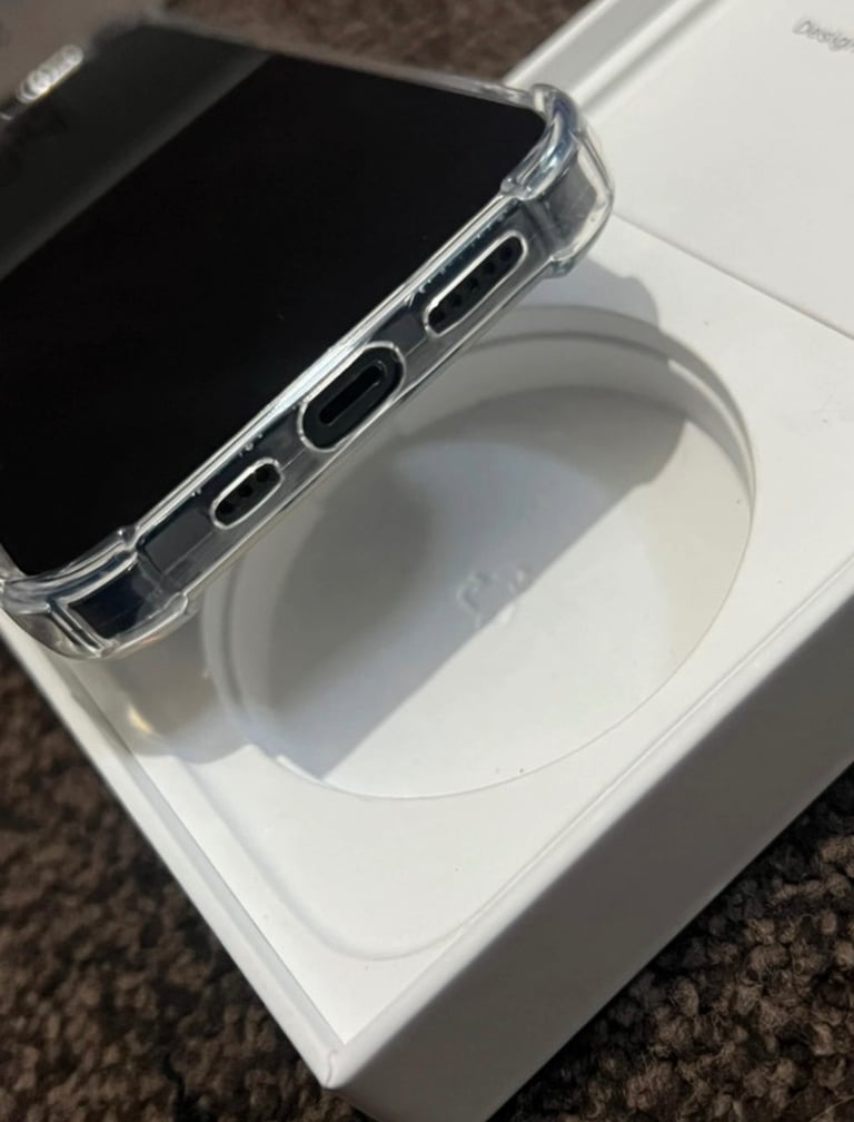 Apple iPhone 12 64GB 