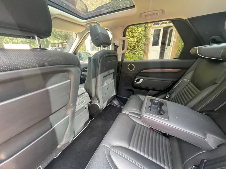 2020 Land Rover Discovery 3.0 SD V6 HSE SUV 5dr Diesel Auto 4WD Euro 6 (s/s) (306 ps) 7 SEATER Au...
