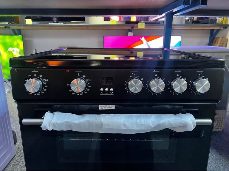 Hisense HDE3211BIBUK 60cm Double Oven Electric Cooker with Induction Hob - Black - A+/A Rated