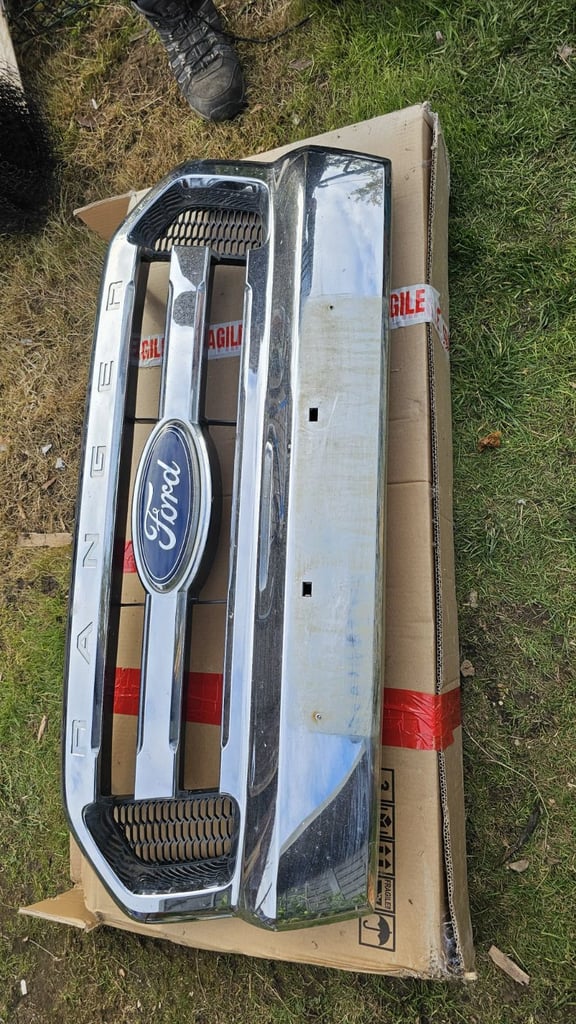 image for Ford Ranger Grill