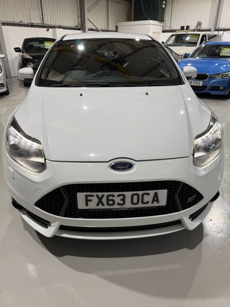 2013 Ford Focus 2.0T EcoBoost ST-3 Hatchback 5dr Petrol Manual Euro 5 s/s 250 ps Top Spec  Hatchb...