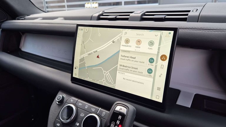 2024 Land Rover Defender 3.0 D350 X-Dynamic SE 90 3dr Auto ESTATE DIESEL Automatic