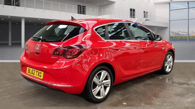 2013 Vauxhall Astra 1.7 CDTi 16V ecoFLEX SRi [130] 5dr [99g/km] HATCHBACK DIESEL Manual