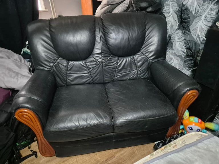 image for 3 leather sofa's 