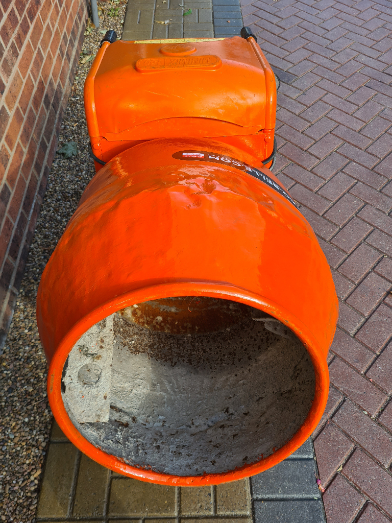 CEMENT MIXER BELLE 150 110V 