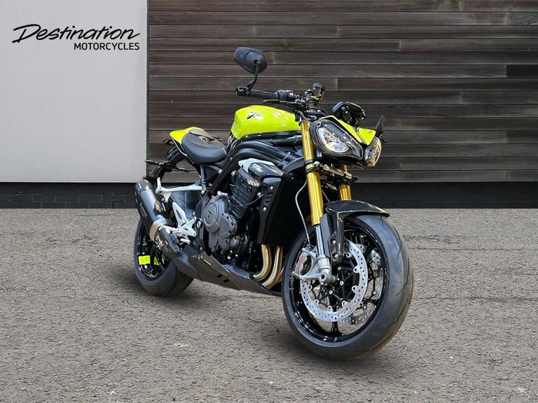 2025 Triumph Speed Triple 1200 RX Petrol yellow 6 Speed
