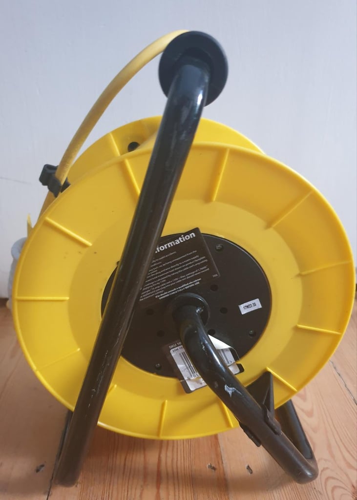 Site Masterplug Cable Reel - 25m - 110v - 2 Socket