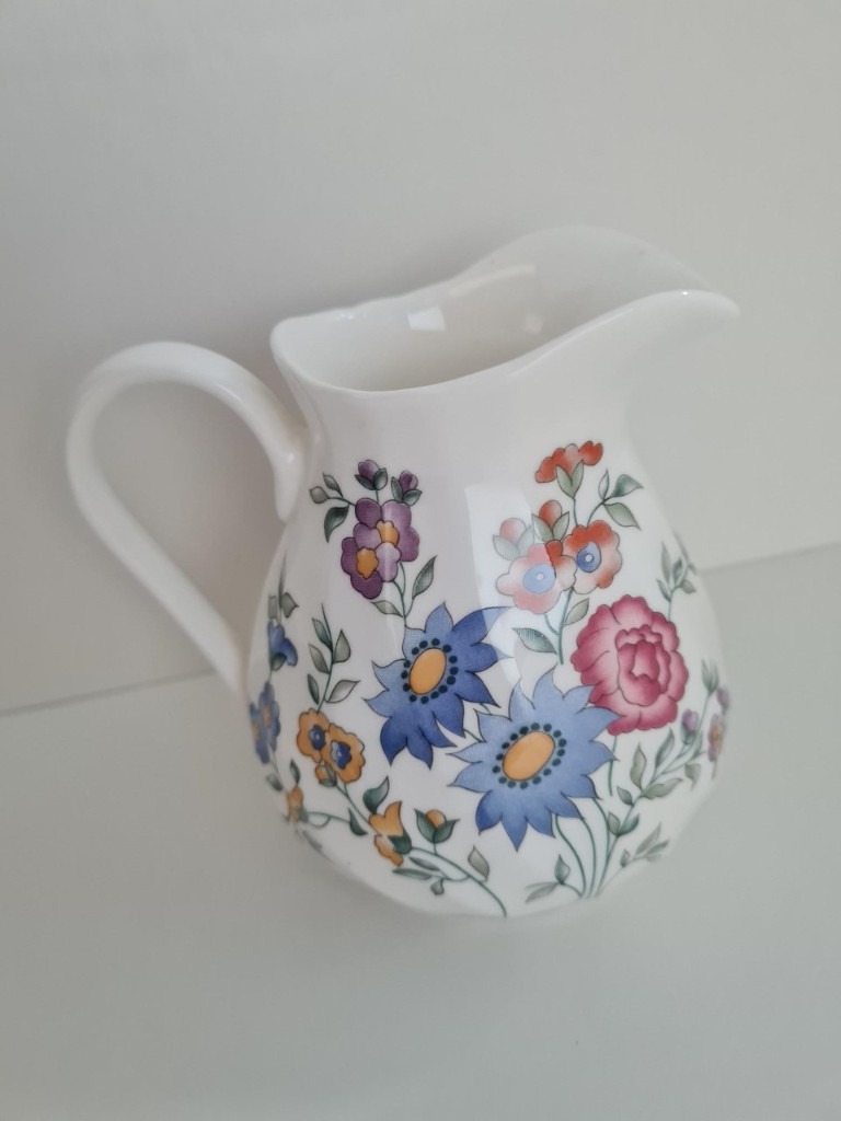 Wedgwood Avebury Jug