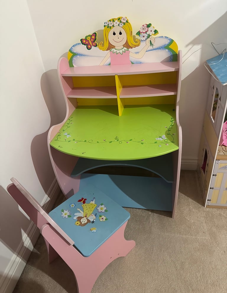 Children’s desk and chair 