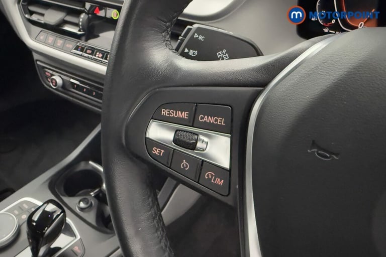 2024 BMW 1 Series 118i [136] SE 5dr Step Auto [Live Cockpit Pro] HATCHBACK PETROL Automatic