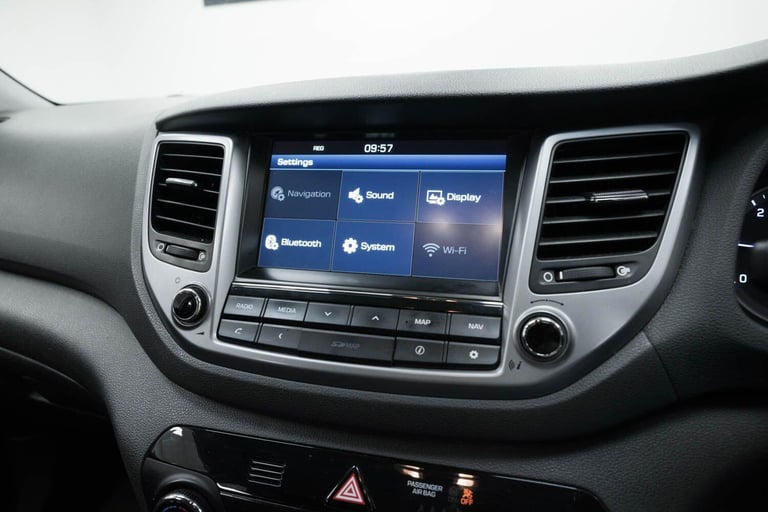  Hyundai TUCSON 1.7 CRDi Blue Drive SE Nav Euro 6 (s/s) 5dr Diesel Manual