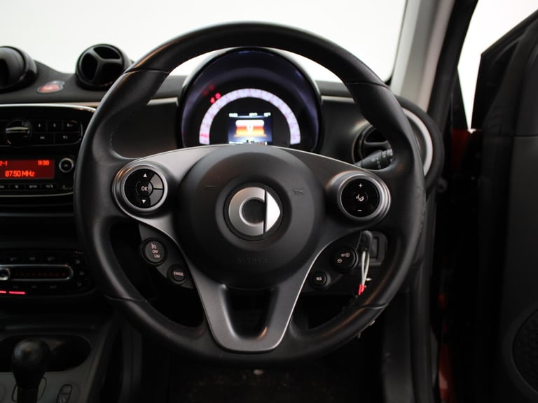 2017 smart fortwo 1.0 Passion 2dr Auto Coupe PETROL Automatic