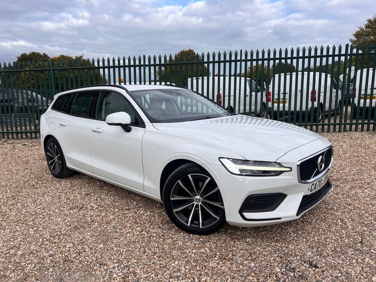 2020 Volvo V60 2.0 B3 MHEV Momentum Estate 5dr Petrol Hybrid Auto Euro 6 (s/s)