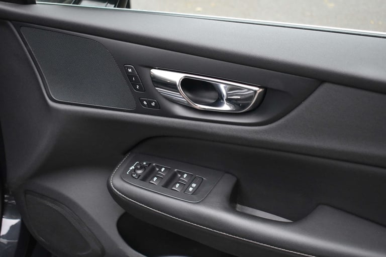 2018 Volvo V60 2.0 V60 Inscription Pro D4 Auto 5dr Estate Diesel Automatic