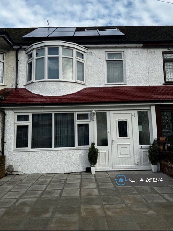 1 bedroom in Castlemaine Avenue, Gillingham, ME7 (#2611274)
