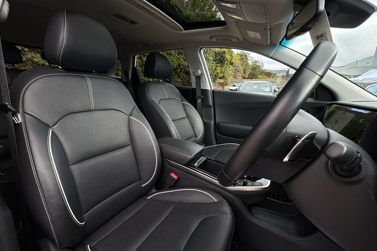  Kia Niro Electric 64kwh 4 Plus Suv 5dr Electric Auto 201 Bhp Electric