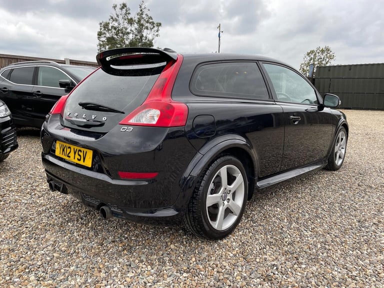 VOLVO C30 2.0 D3 R-Design Sports Coupe Geartronic Euro 5 3dr 2012