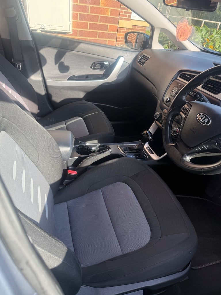 Kia, CEED, Estate, 2014, Other, 1582 (cc), 5 doors