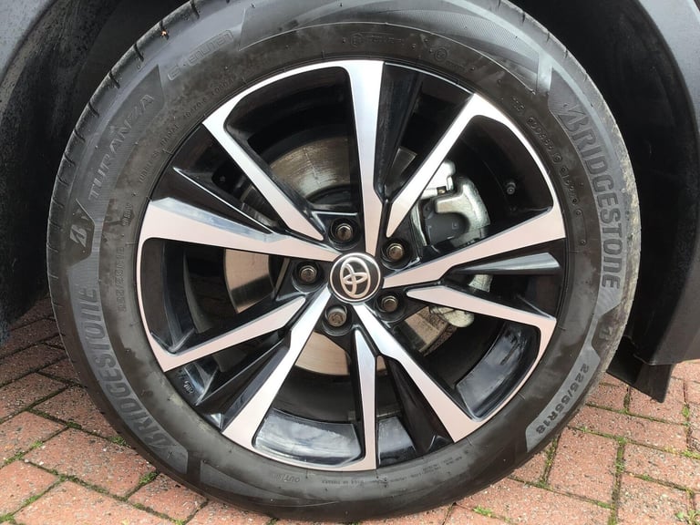 2024 Toyota C-HR 2.0 VVT 13.6kWh Design CVT Euro 6 (s/s) 5dr HATCHBACK Petrol/Electric Hybrid Aut...