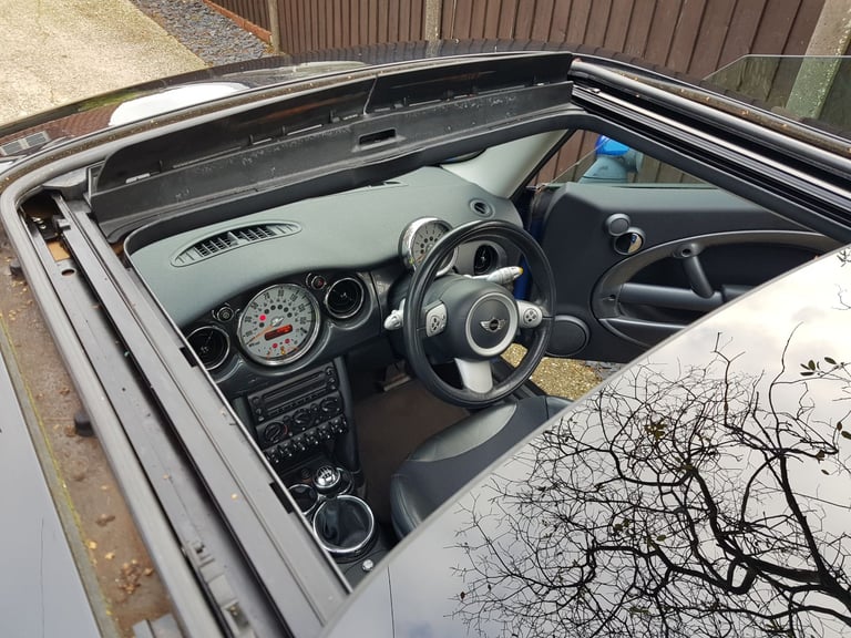 Mini Cooper, HATCHBACK, Hatchback, 2006, Manual, 1598 (cc), 3 doors